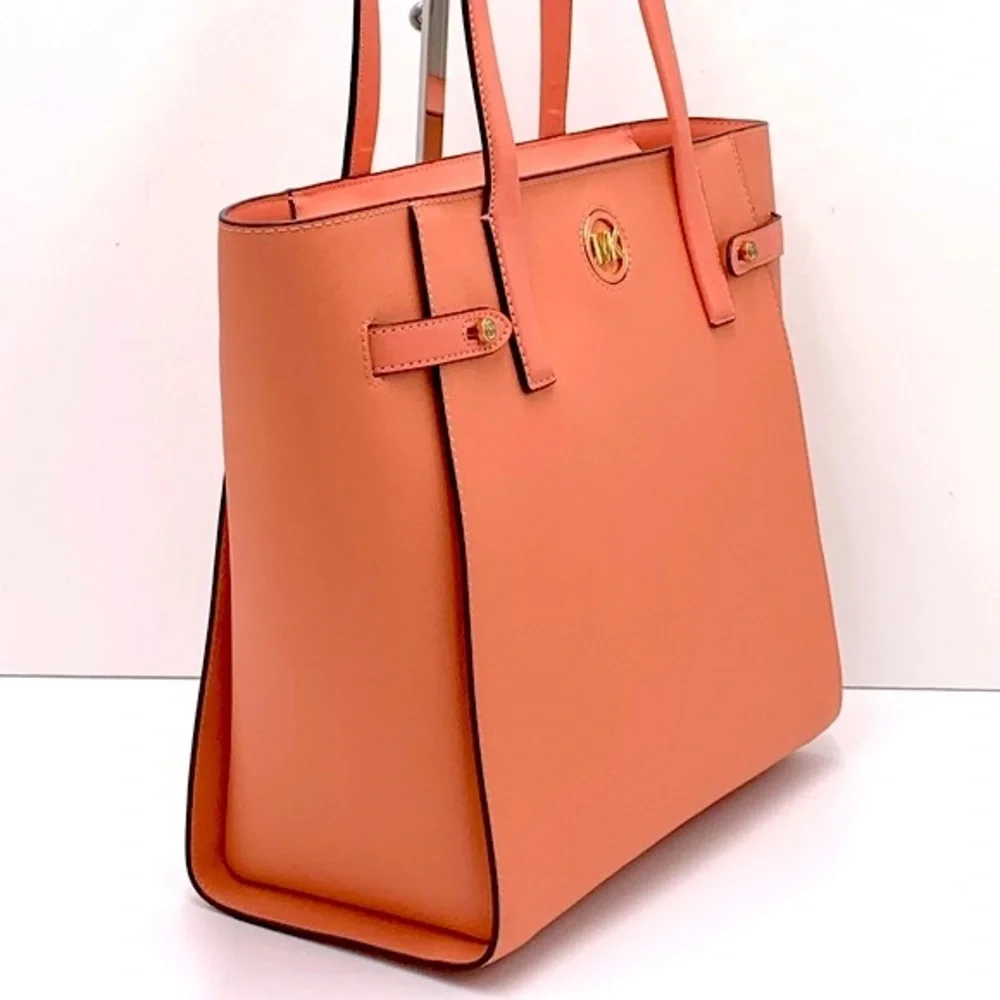 MICHAEL KORS CARMEN LARGE NORTH SOUTH TOTE SHERBERT COLOR